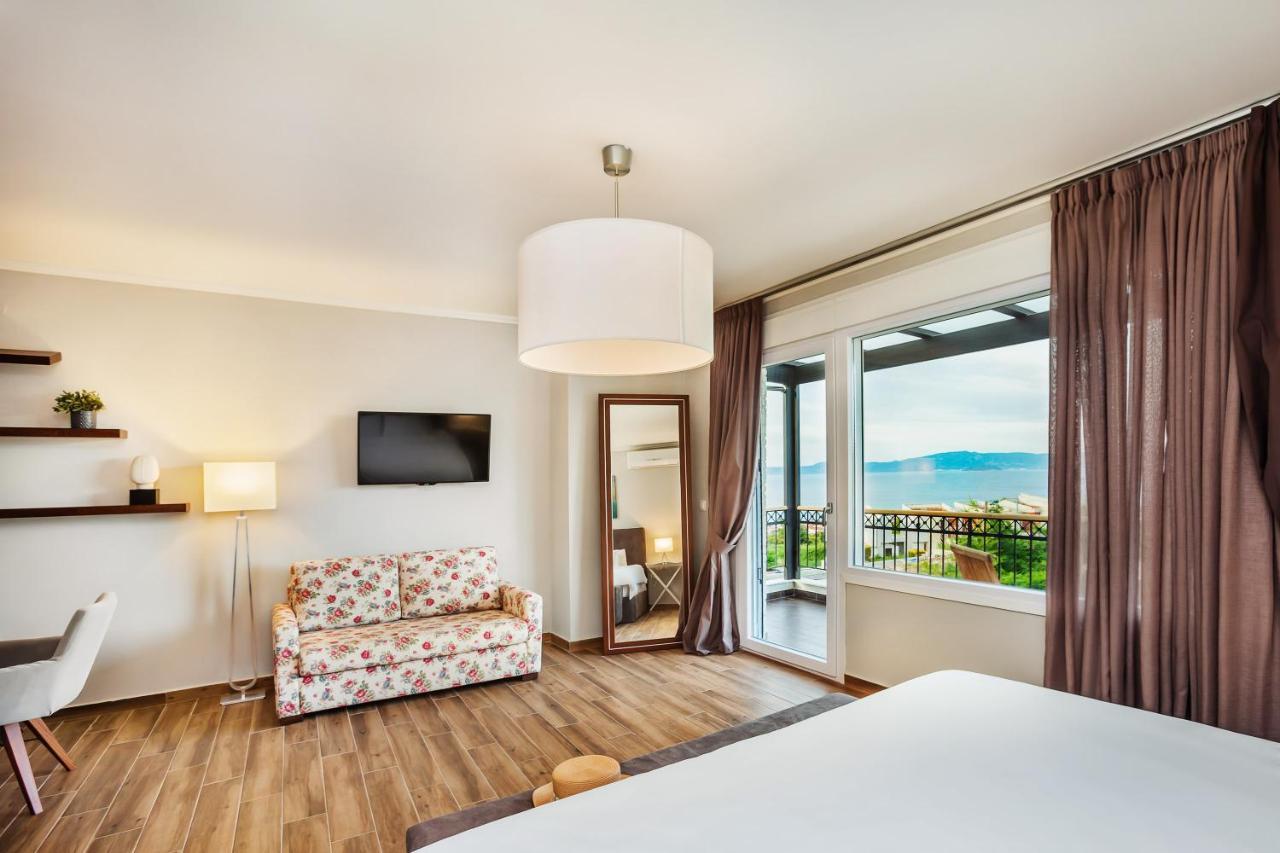 Sunny Villas Resort & Spa Hanioti Bagian luar foto